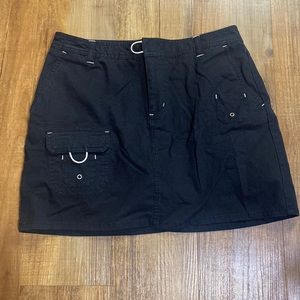 Allison Brittney black windowpane pattern skort size 10